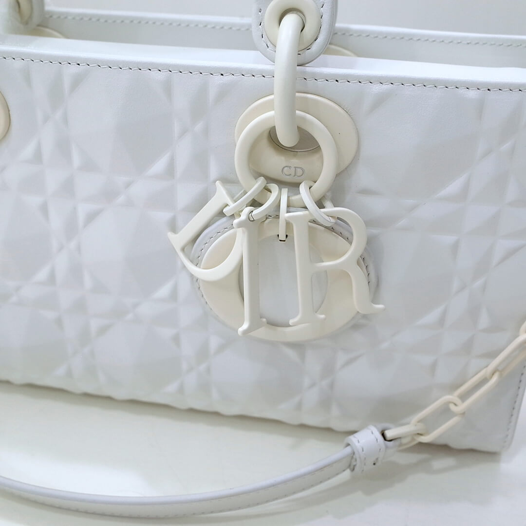 DO 8015 Lady D-Joy Handbag White 26cm