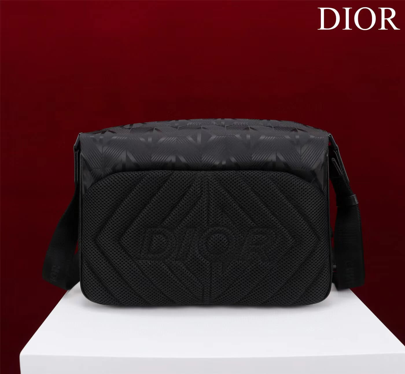 DO Black Shoulder bag  20230728