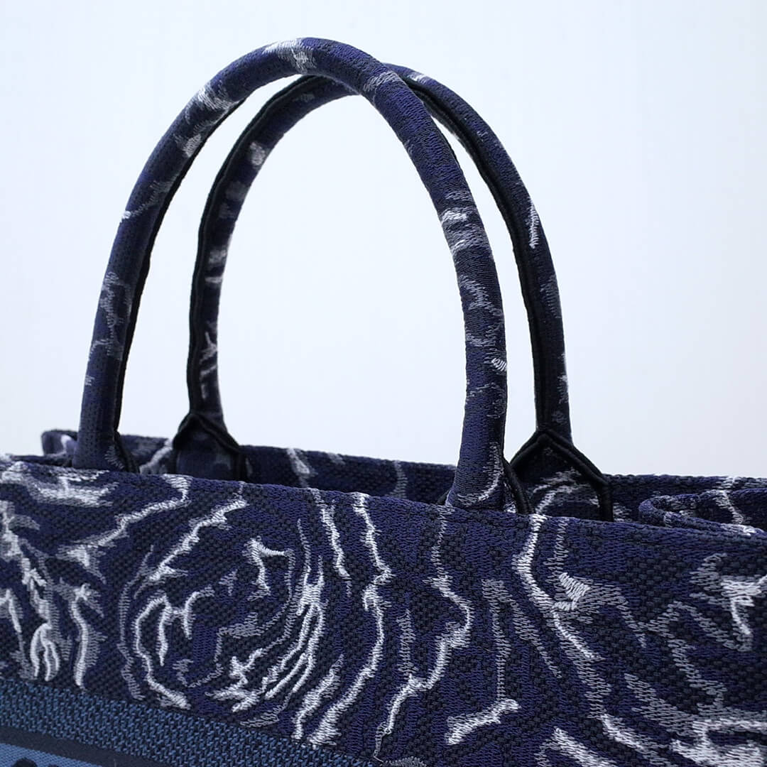 DO1286 Book Tote size 36.5cm 41.5cm Embroidery LOGO blue Handbag