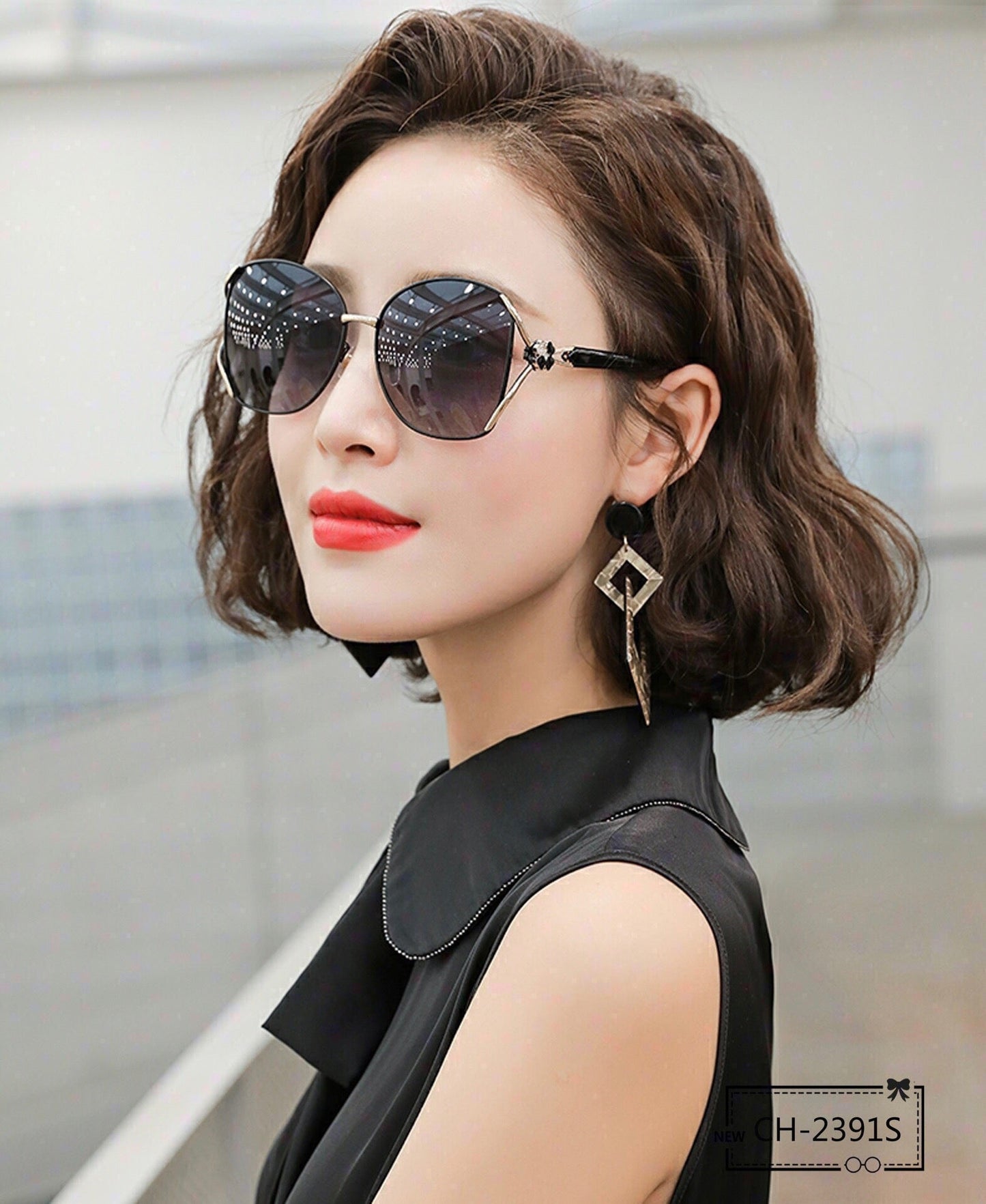 Sunglasses for women black CHA-2391S