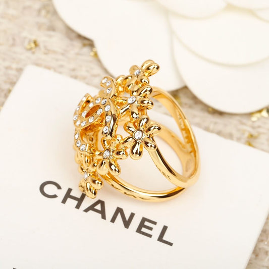 Chanel 2023 New Super Fire Double C Small Flower Ring JZ13168A9