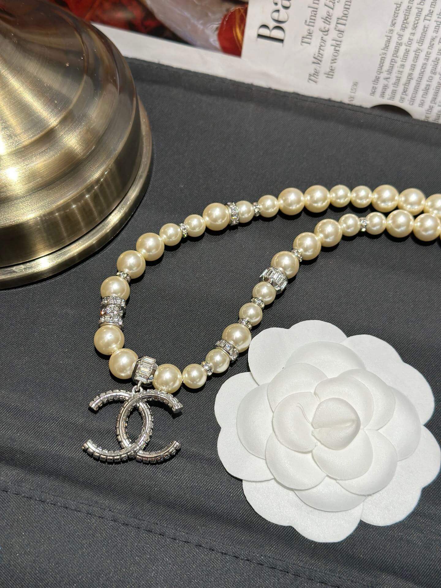 Chanel Fashion Versatile Double C Pendant Pearl Necklace XLC24