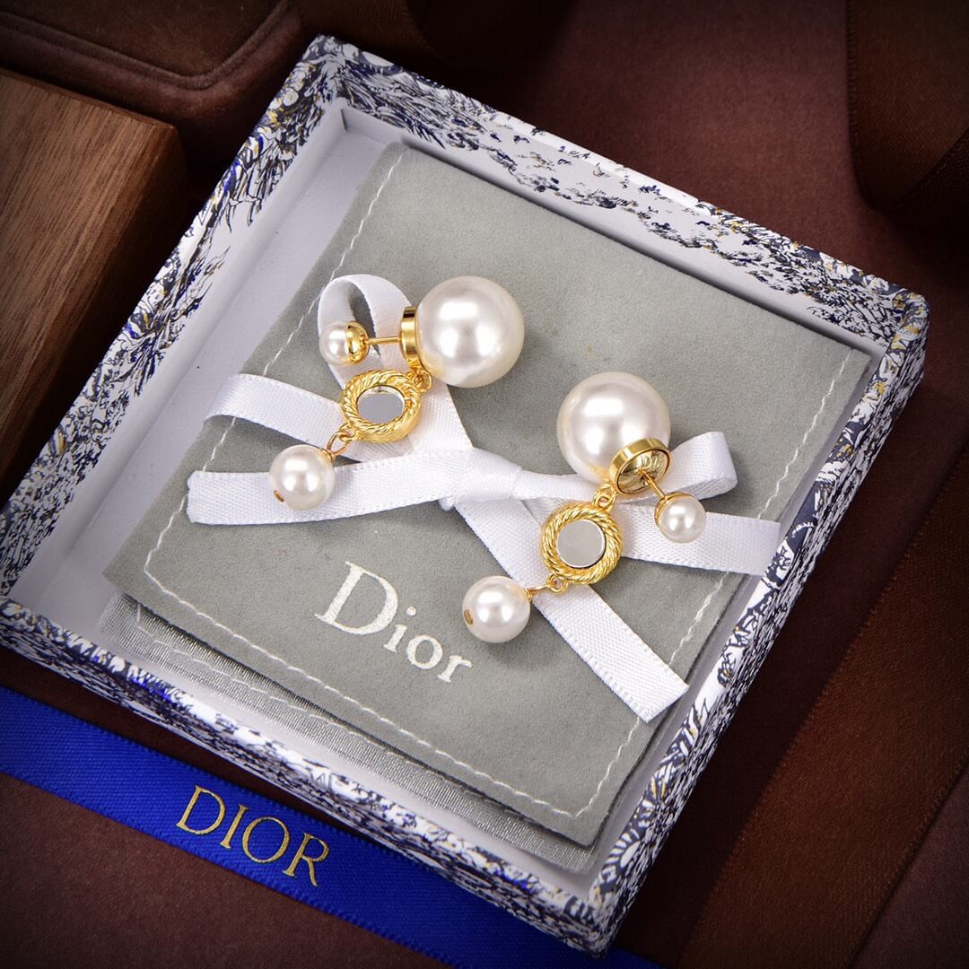 Dior 2023 New Fashion Elegant Letter French Earrings EH13168A14