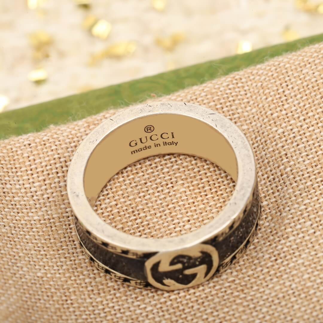 Fashion and high-end interlocking double G ring JZ13168A6