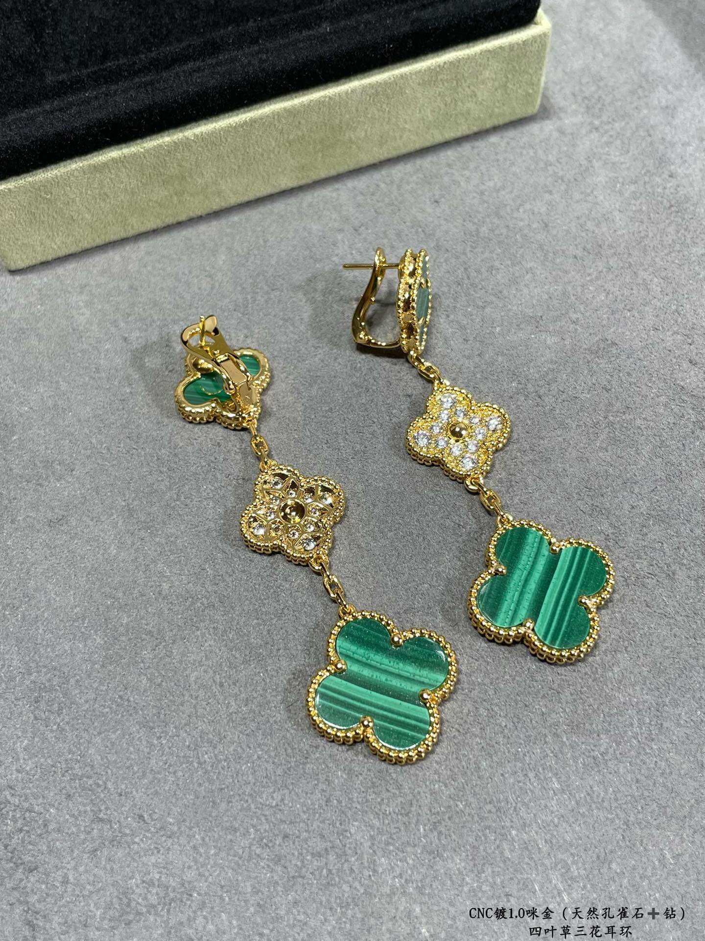 High fashion limited edition vca Four-leaf clover natural Malachite Earrings EH13168A2