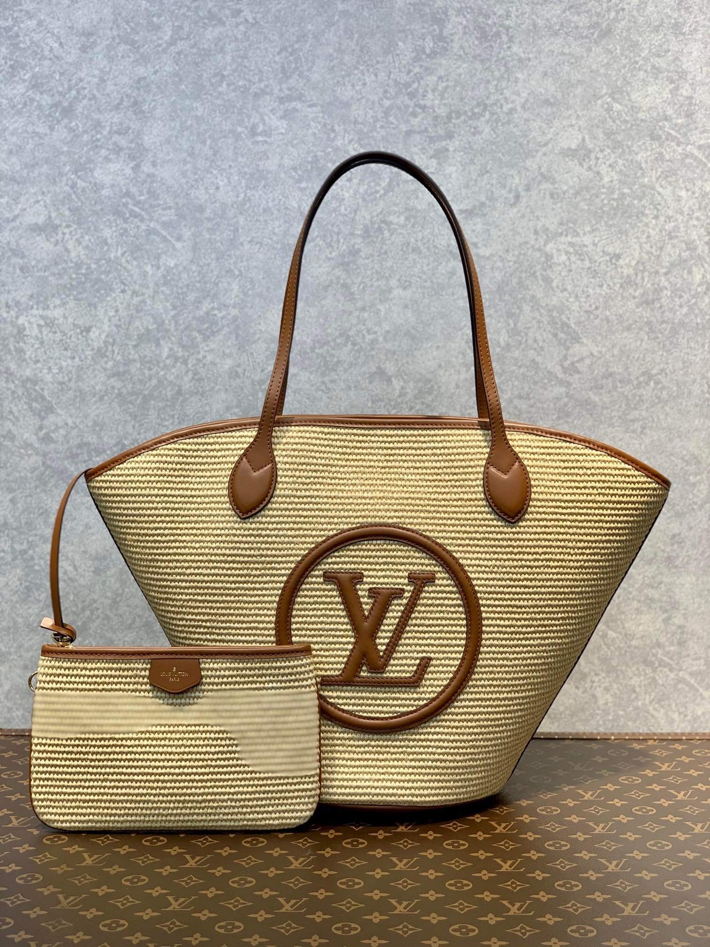 M59963 M59808 Brown Plain Leather Logo Straw Bags