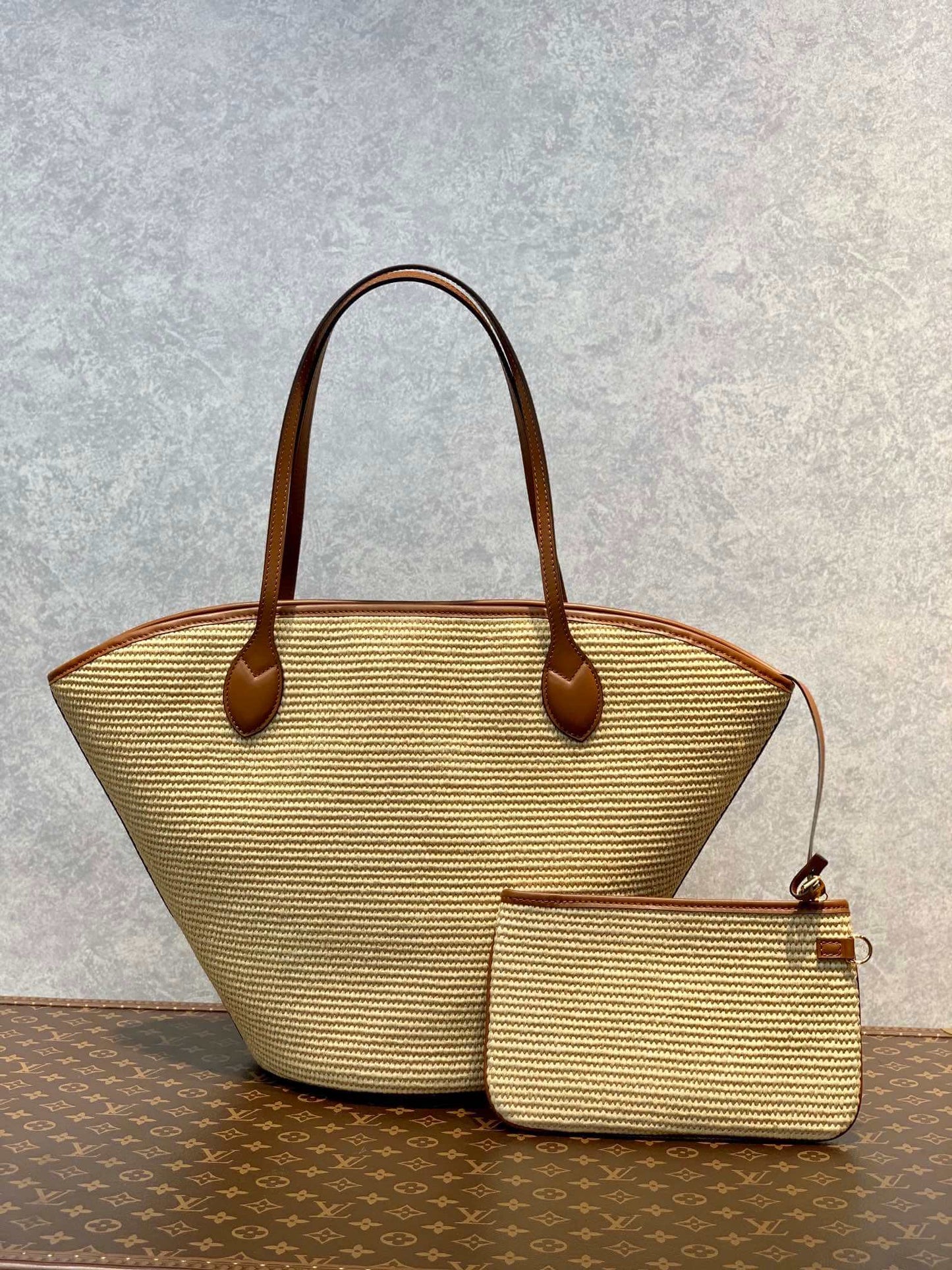 BROWN HANDBAG STRAW BAG M59808