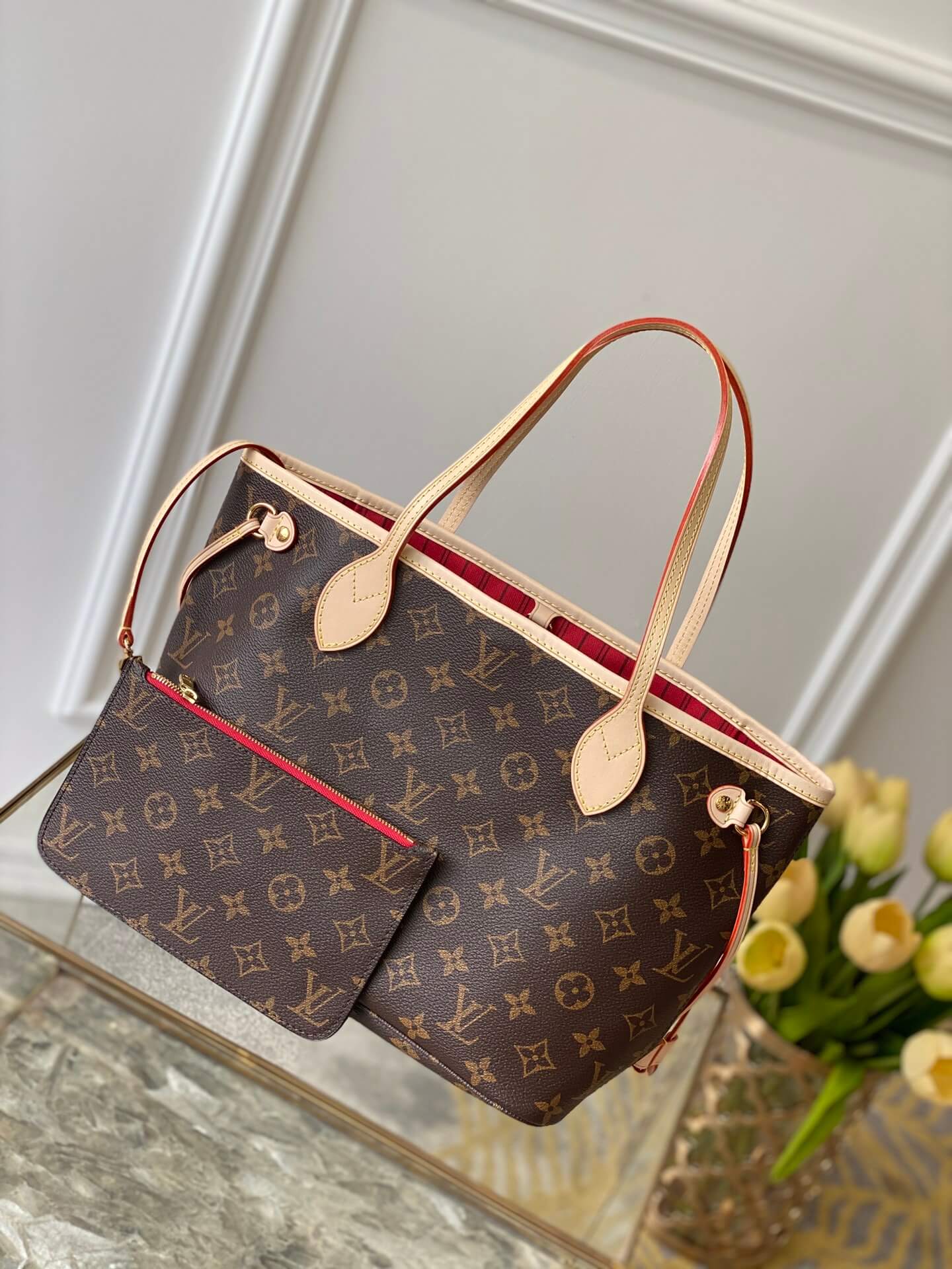 M41245-PM-Monogram-red