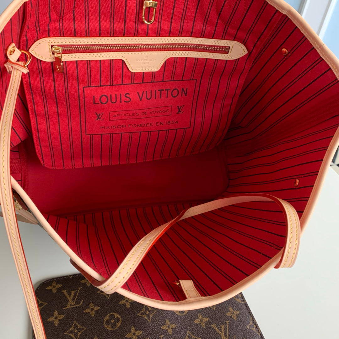 Neverfull M41177 RED INSIDE  MM Shoulder tote bag M40995 Monogram GHW Used