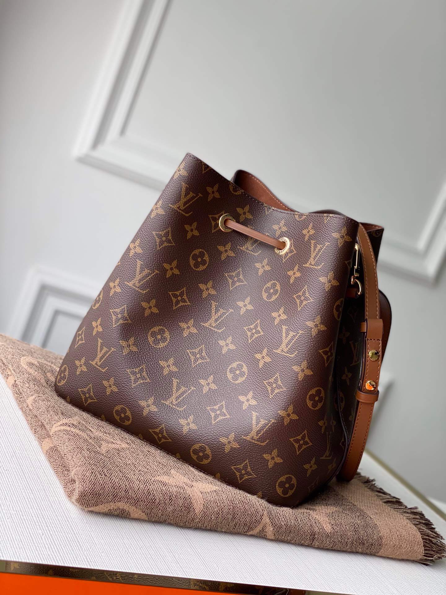 M44887 Neonoe shoulder bag cross body bags brown calfskin Monogram