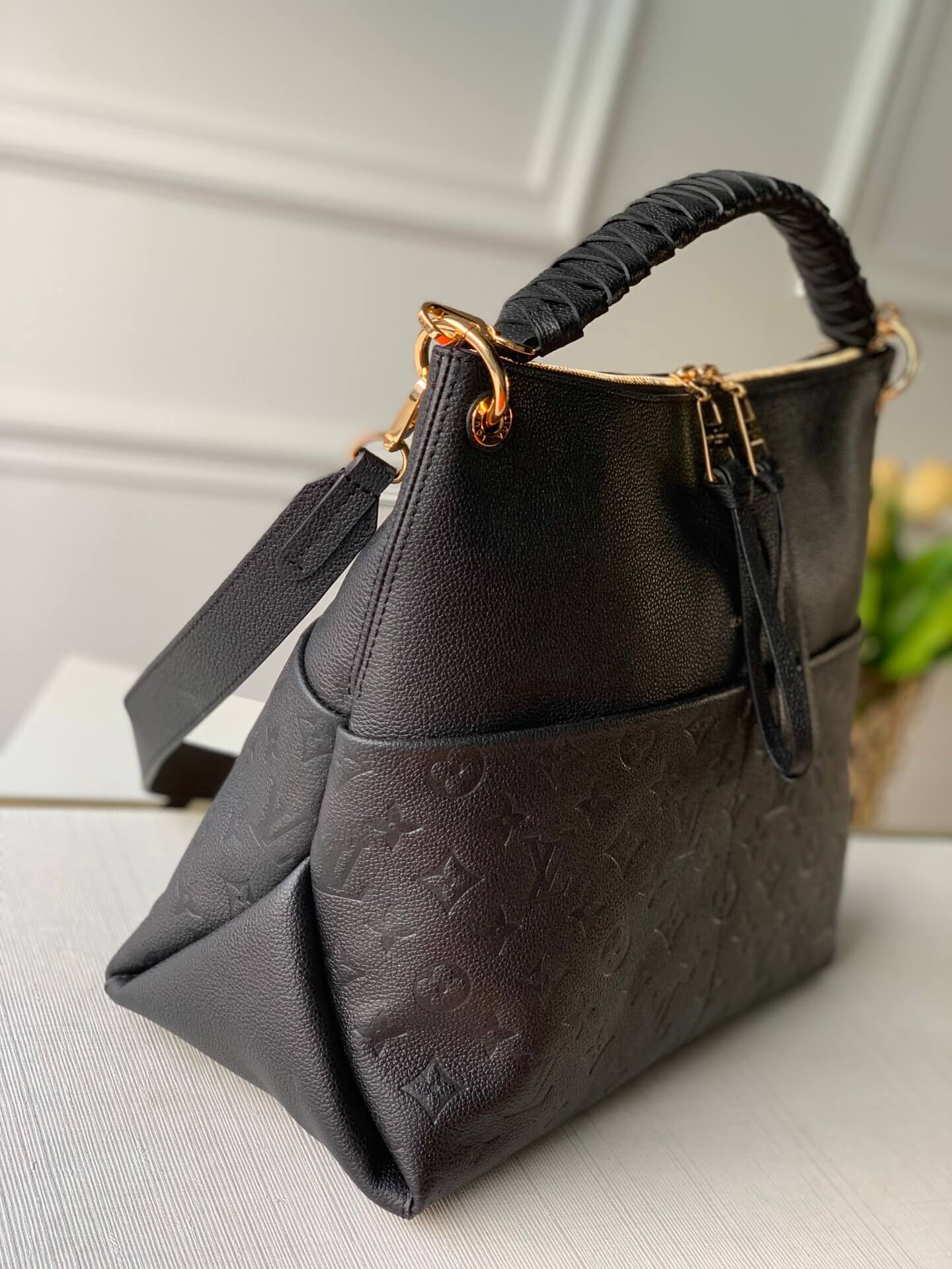 M45522 MAIDA HOBO Melie black monogram subaxillary bag 30cm