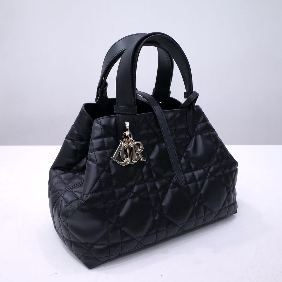 DIO MEDIUM DIOR TOUJOURS BAG Black Macrocannage Calfskin M2821OSHJ_M900 23017