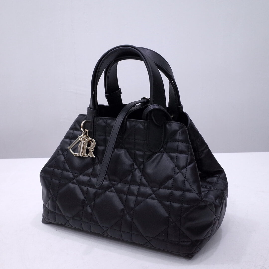 DIO MEDIUM DIOR TOUJOURS BAG Black Macrocannage Calfskin M2821OSHJ_M900 23017