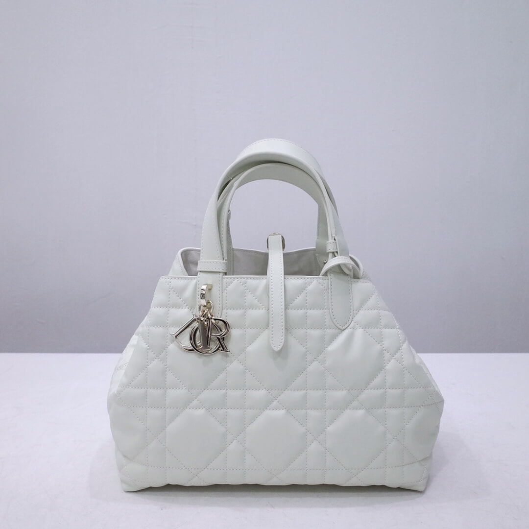 DIO MEDIUM DIOR TOUJOURS BAG White Macrocannage Calfskin M2821OSHJ_M900 23017