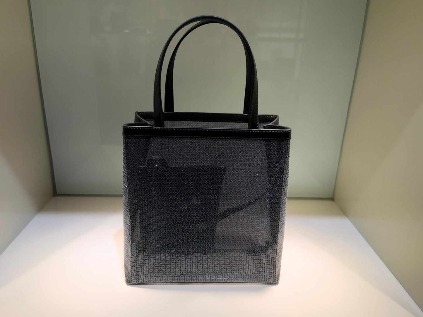 PRA Small Shiny grid mesh tote bag black 1BG417