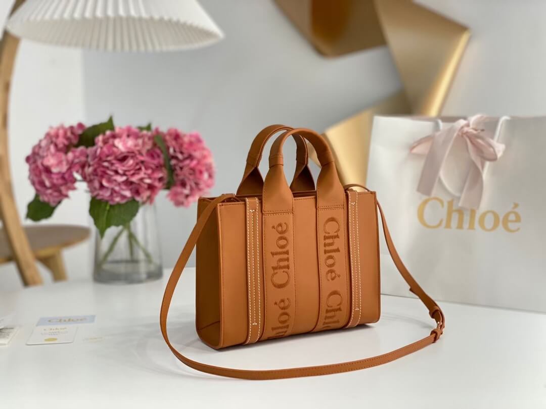 CHA-O-E SMALL WOODY TOTE BAG BROWN 04227565