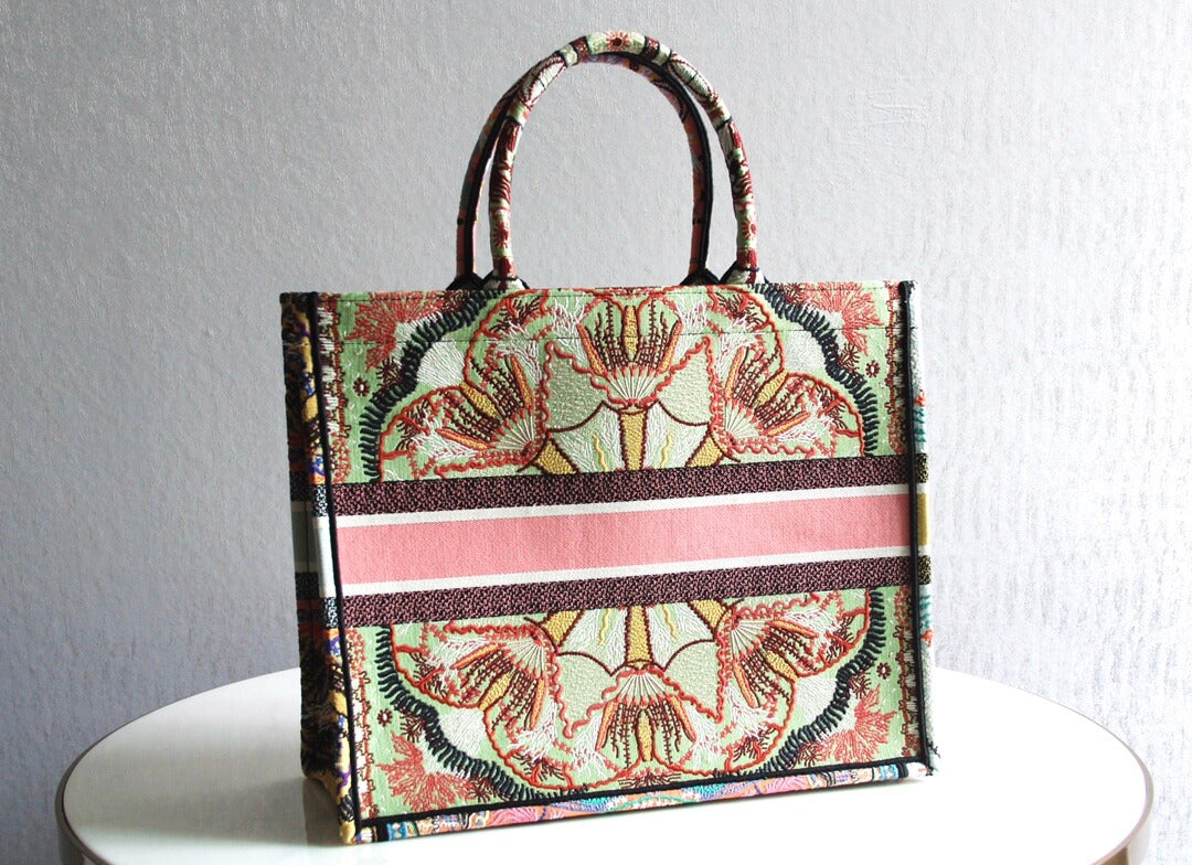 green embroidery book tote bag 41