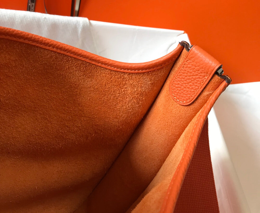 HM Evelyne Bag MM 28 Togo calfskin orange Machine sewing