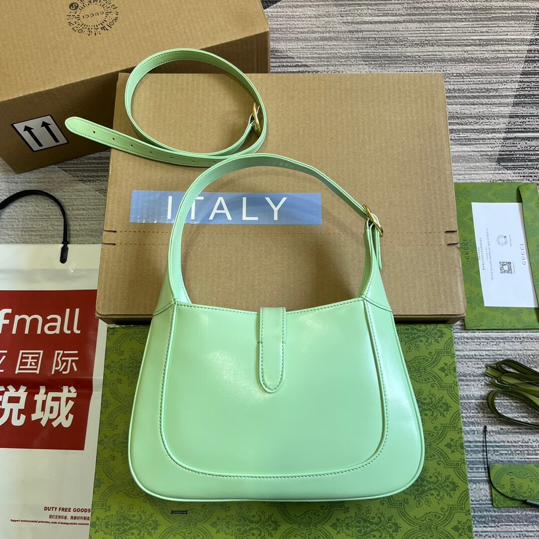 GG636709 subaxillary bag 28cm light green cowhide