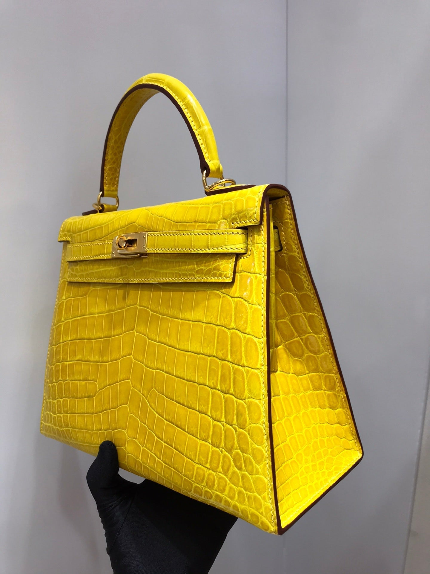 HM kelly real crocodile leather 25cm YELLOW