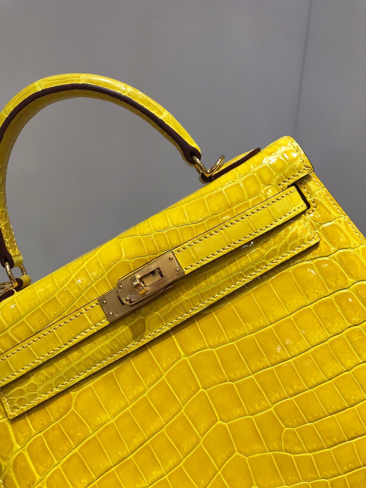 HM kelly real crocodile leather 25cm YELLOW