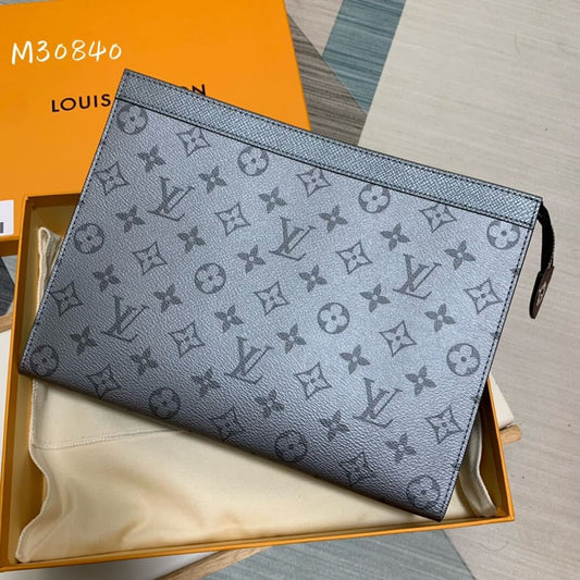 M30840 Pochette Voyage Men's bag 27cm grey Monogram