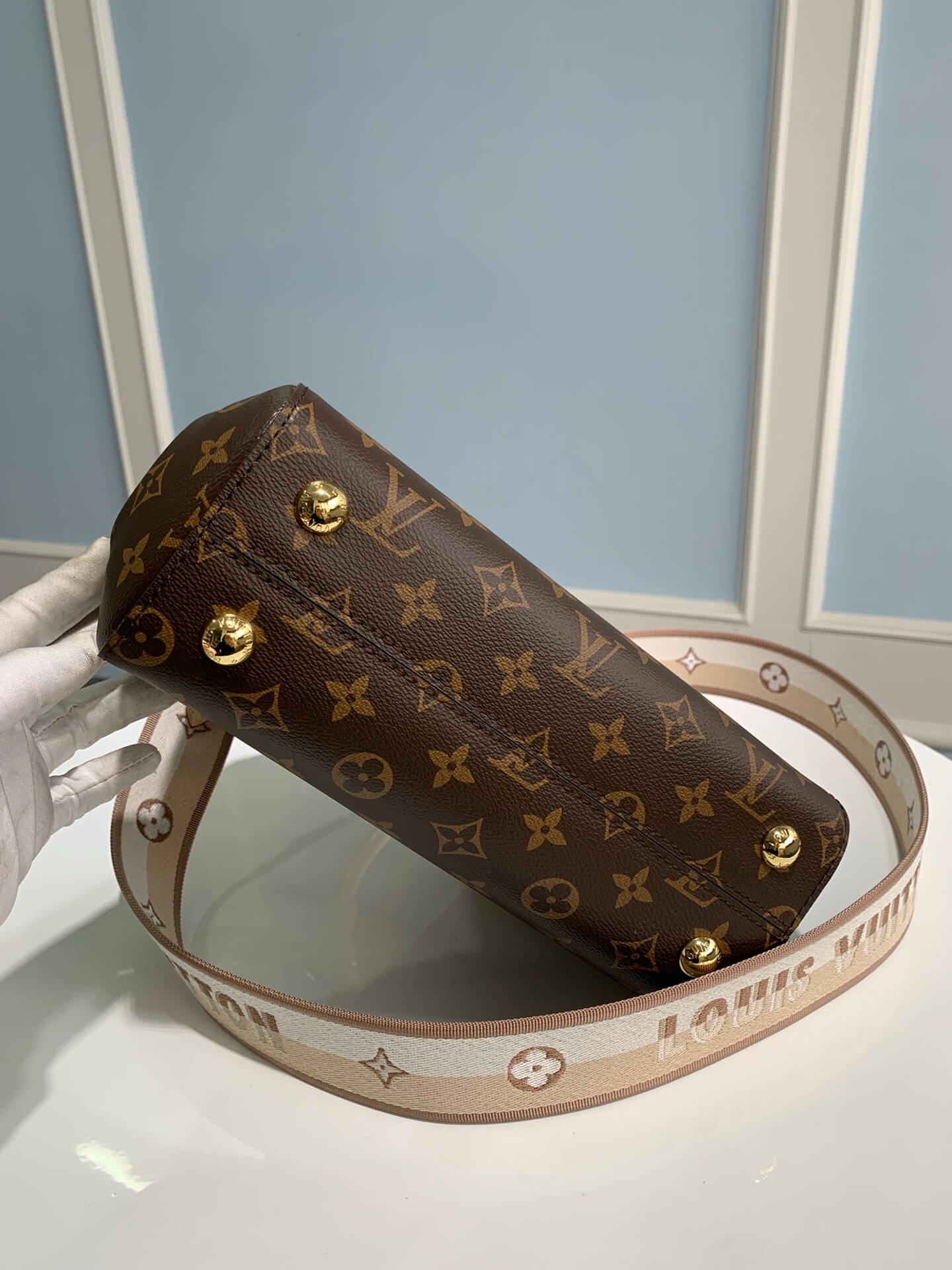 M46054 CLUNY MM Handbag Monogram 32cm Free shipping