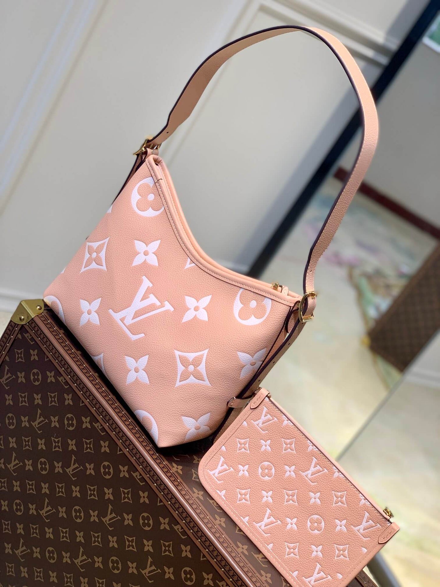 M46298 CarryAll Monogram Empreinte 29cm pink