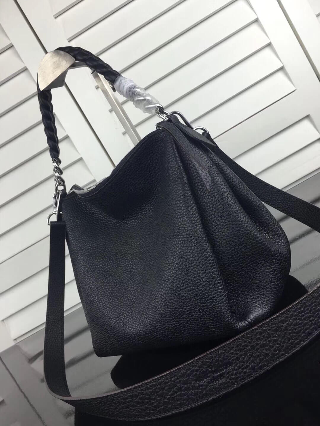 M51223 Babylone BB 20cm Lambskin black