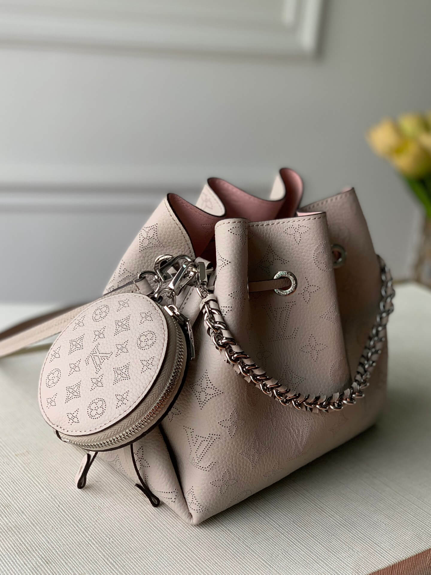 M57070 BELLA Bucket bag Monogram 19cm Pink violet