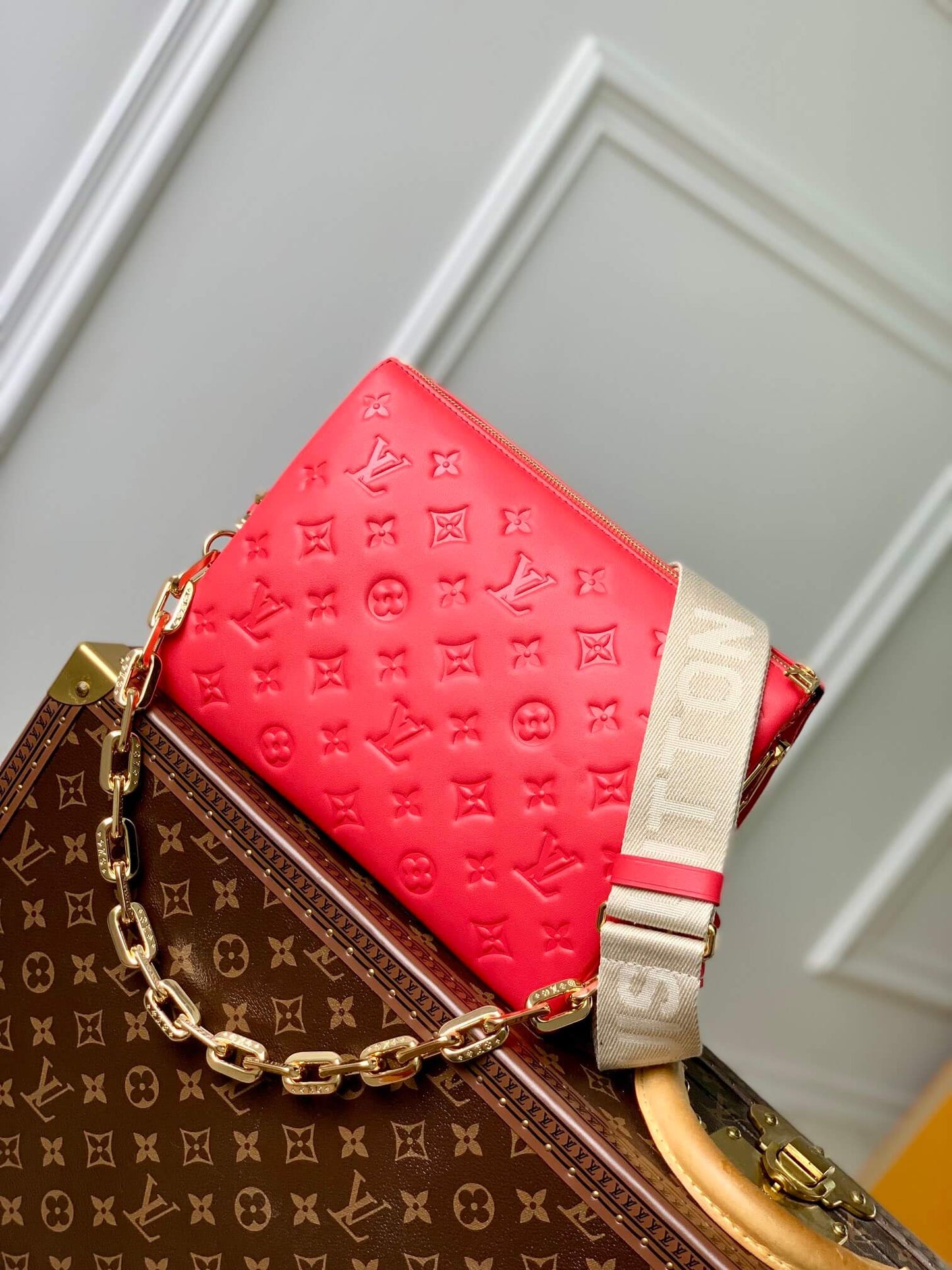 M57790 Coussin Monogram PM 26cm red Female bag All leather