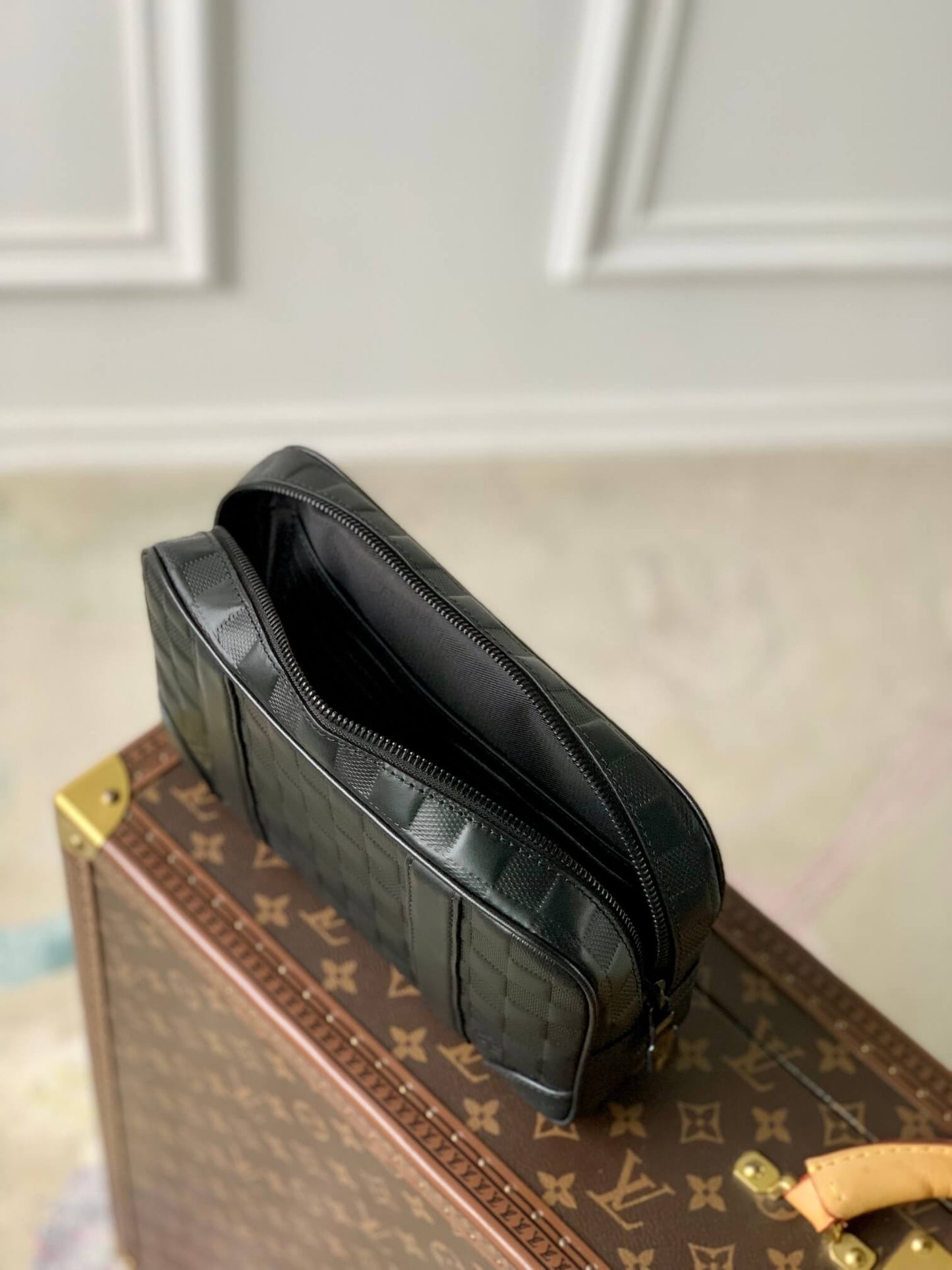 M60501 Pochette Kasai Damier black Full Leather 25cm clutch bag