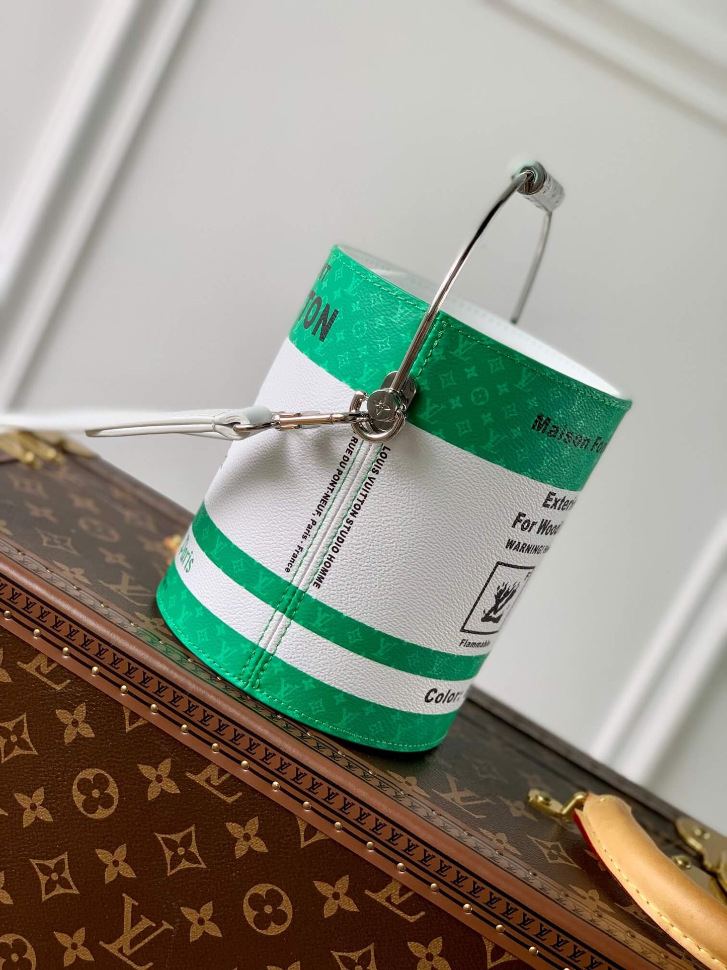 M81592 Paint Can green Virgil Abloh 17.cm cross body bags