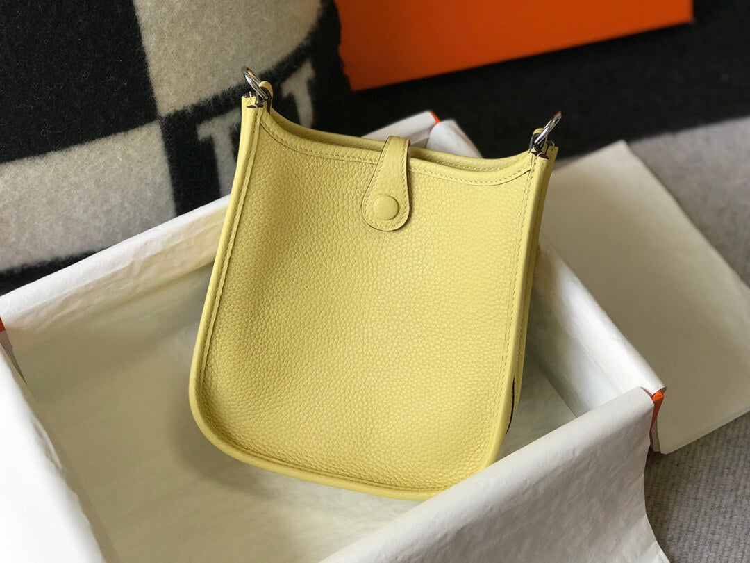 mini evelyne bag lemon yellow summer color