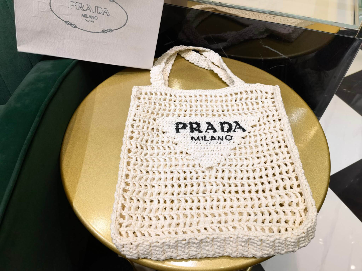 PRA 1BG393 Coconut fiber Tote bag 36CM dirty white