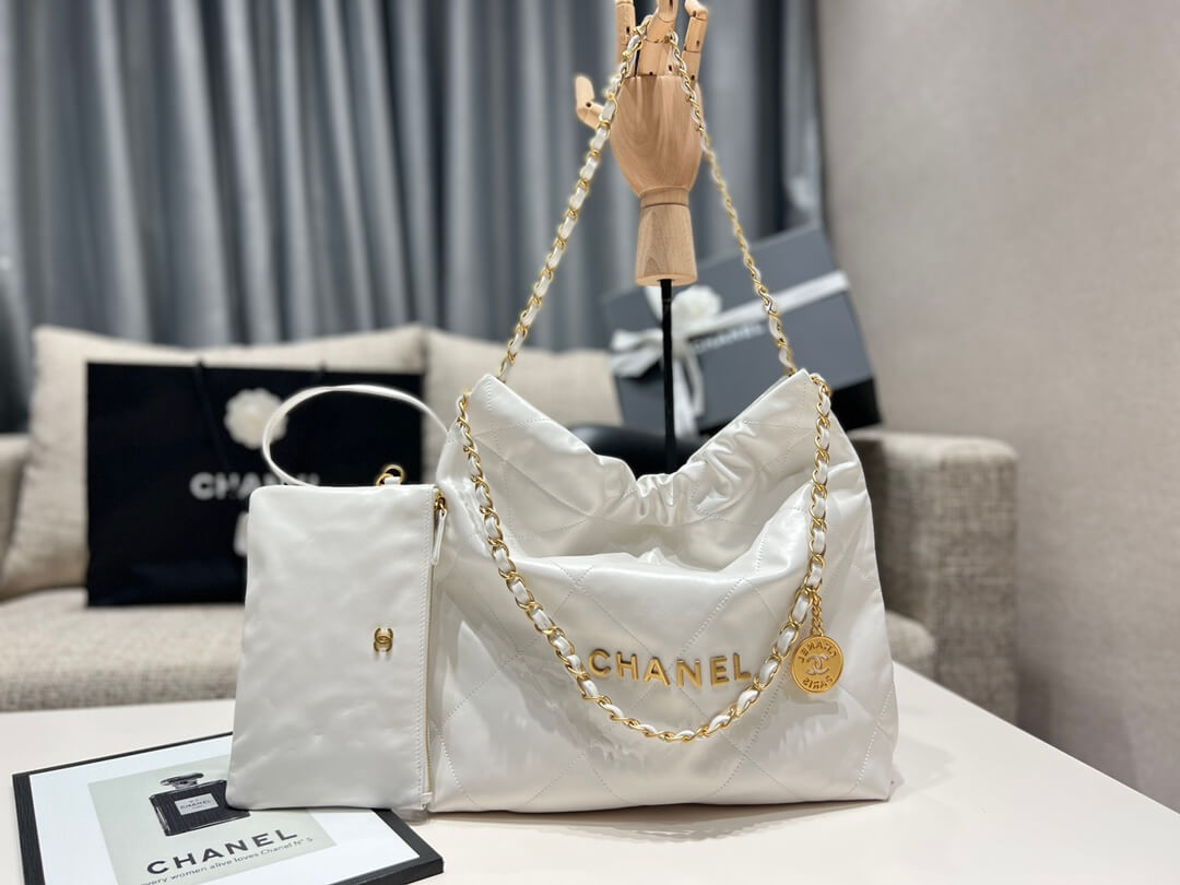 CHA CHANE 22 BAG PM white Calfskin  gold metal 35cm