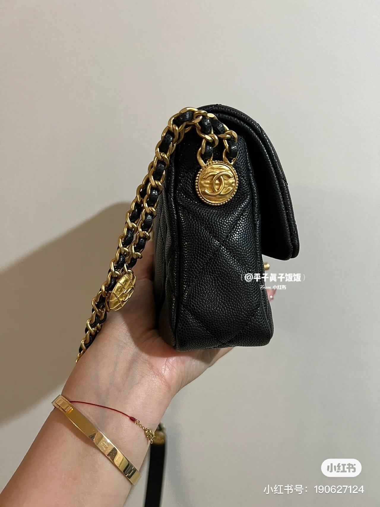 CHA AS3210 shoulder bag black Leather