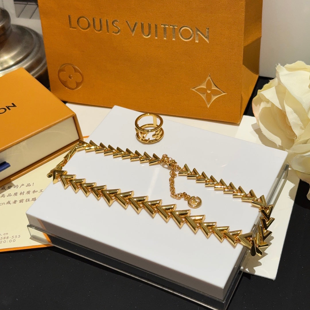 LV New Hollow out Exquisite and Versatile V-shaped Chain Necklace/Ring XLC44