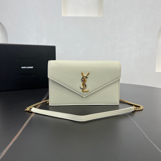 YS-L-743050 LE CASSANDRE clutch bag 19CM white